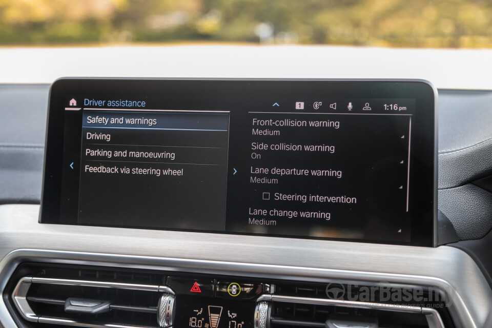 BMW iX3 G08 (2021) Interior