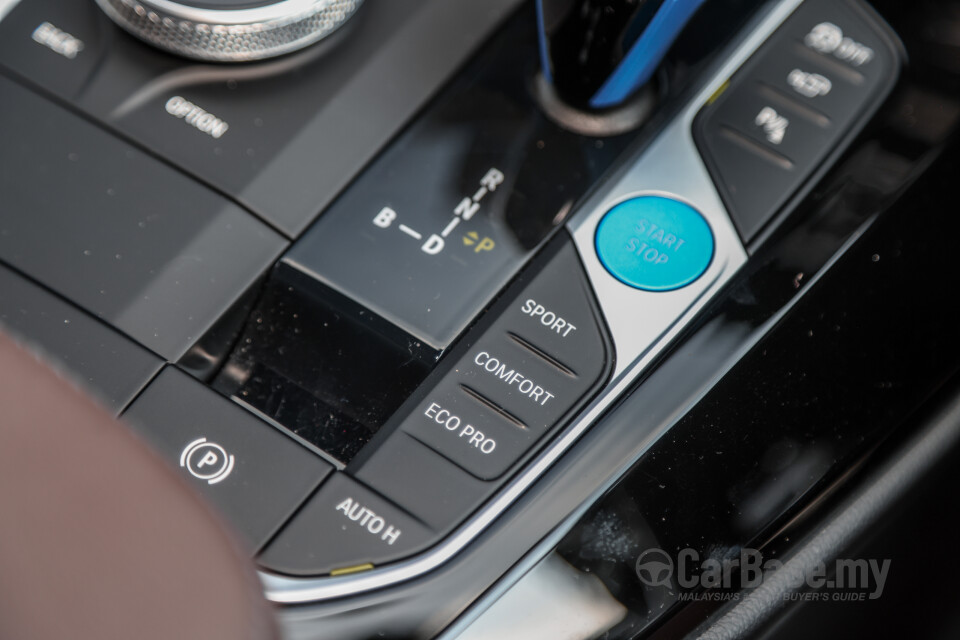 BMW iX3 G08 (2021) Interior