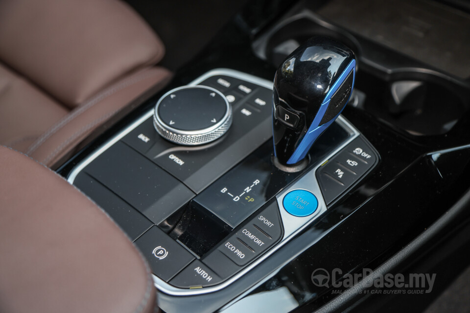 BMW iX3 G08 (2021) Interior