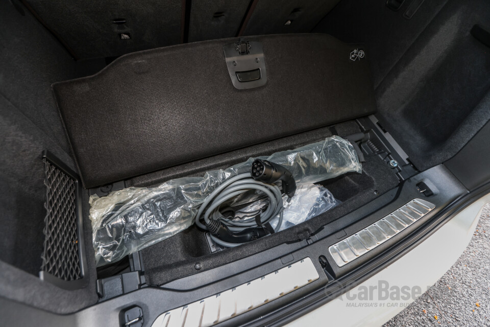 BMW iX3 G08 (2021) Interior