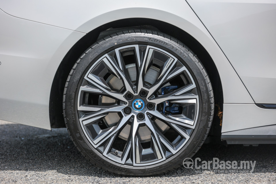 BMW i4 G26 (2022) Exterior