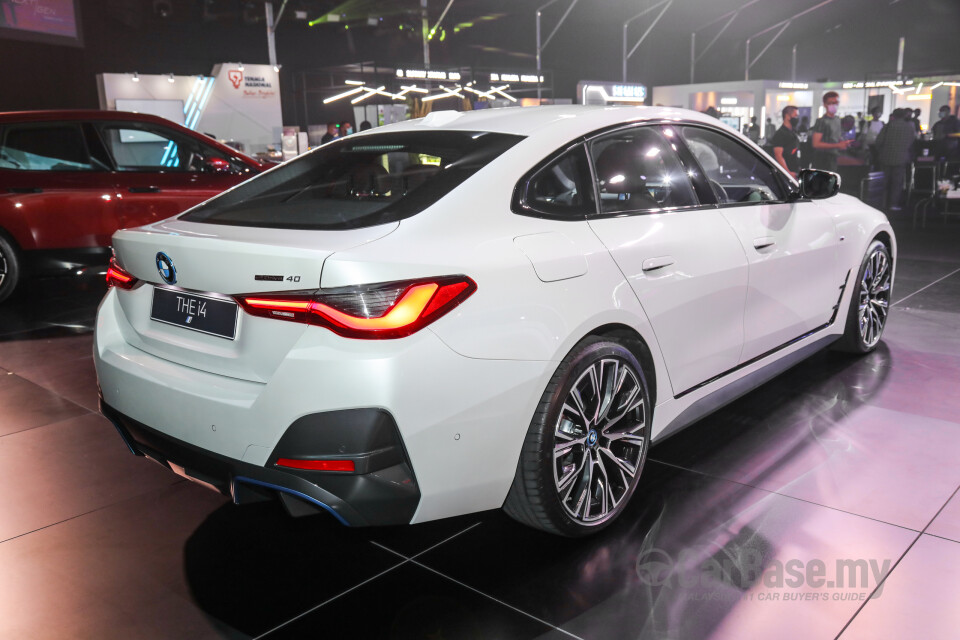 BMW i4 G26 (2022) Exterior