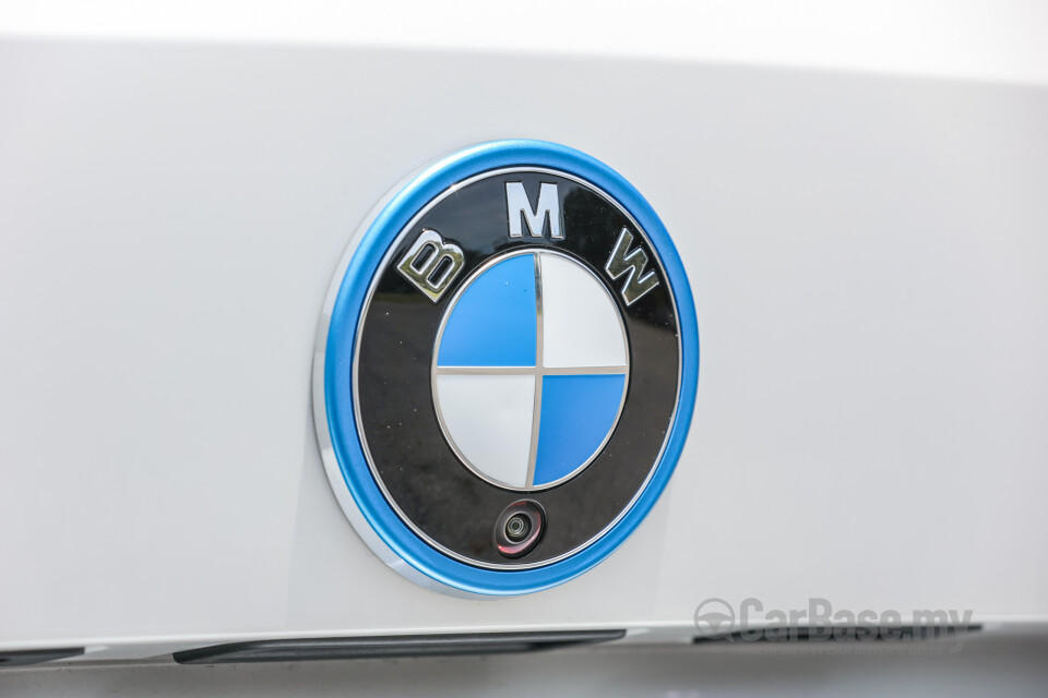 BMW i4 G26 (2022) Exterior