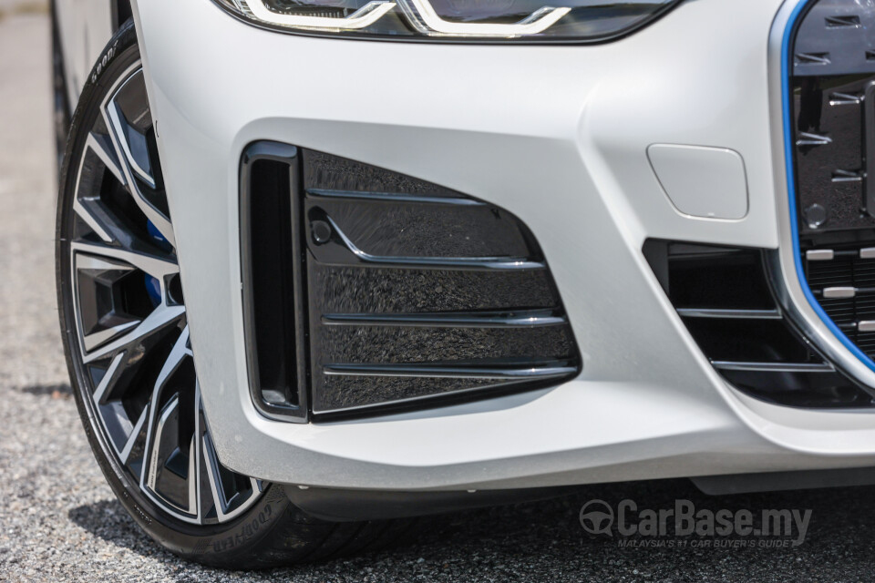 BMW i4 G26 (2022) Exterior