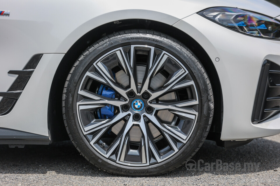 BMW i4 G26 (2022) Exterior
