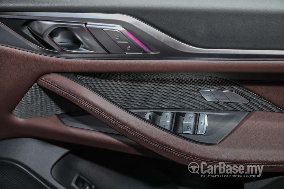 BMW i4 G26 (2022) Interior