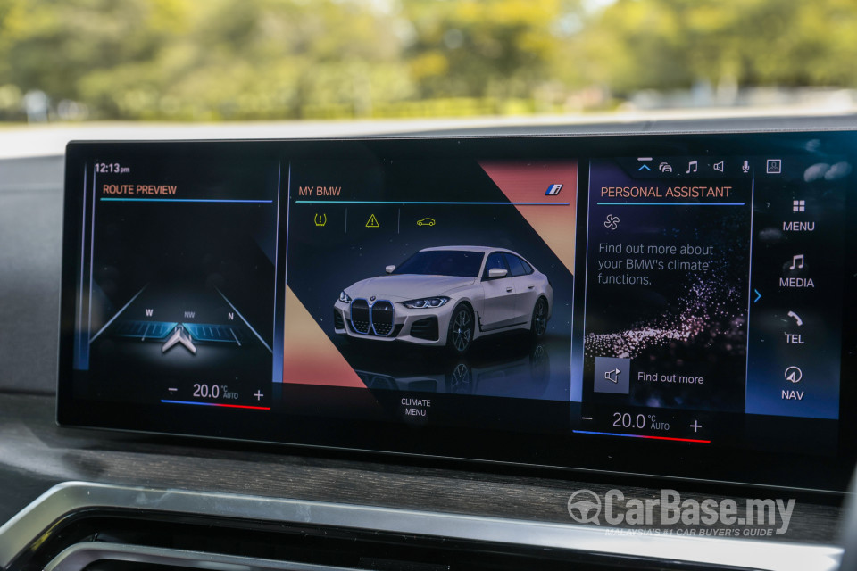 BMW i4 G26 (2022) Interior