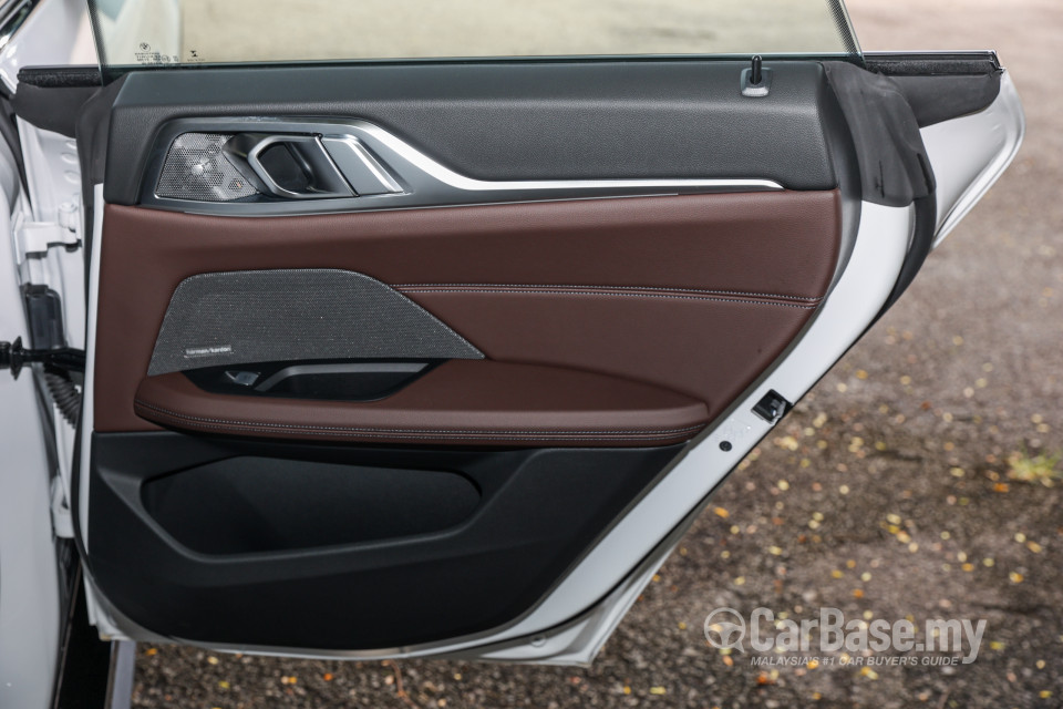 BMW i4 G26 (2022) Interior