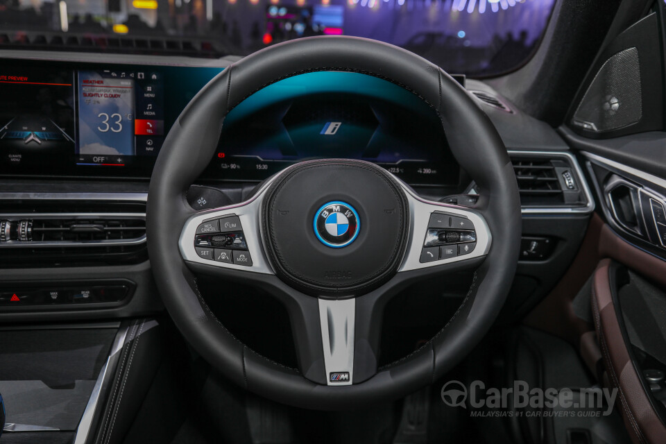 BMW i4 G26 (2022) Interior