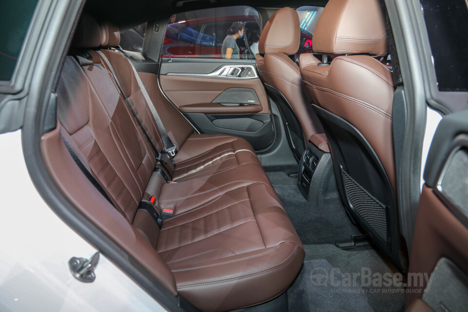 BMW i4 G26 (2022) Interior