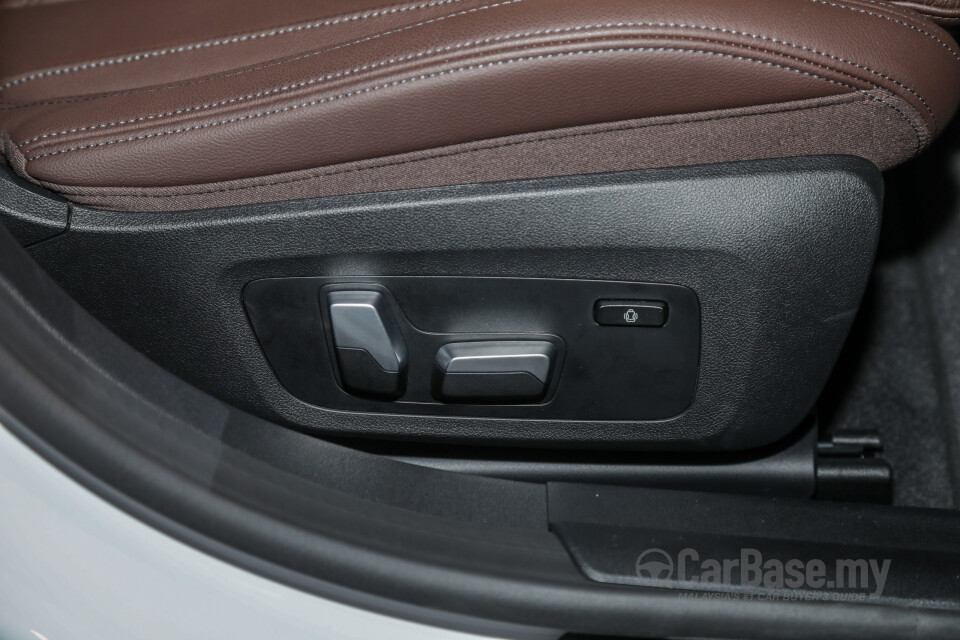 BMW i4 G26 (2022) Interior
