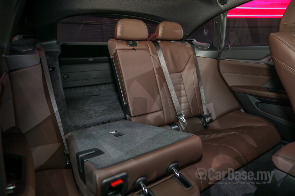 BMW i4 G26 (2022) Interior