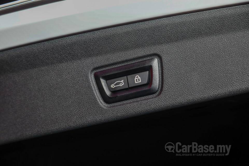 BMW i4 G26 (2022) Interior