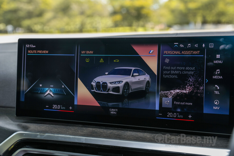 BMW i4 G26 (2022) Interior