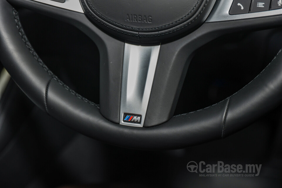 BMW i4 G26 (2022) Interior