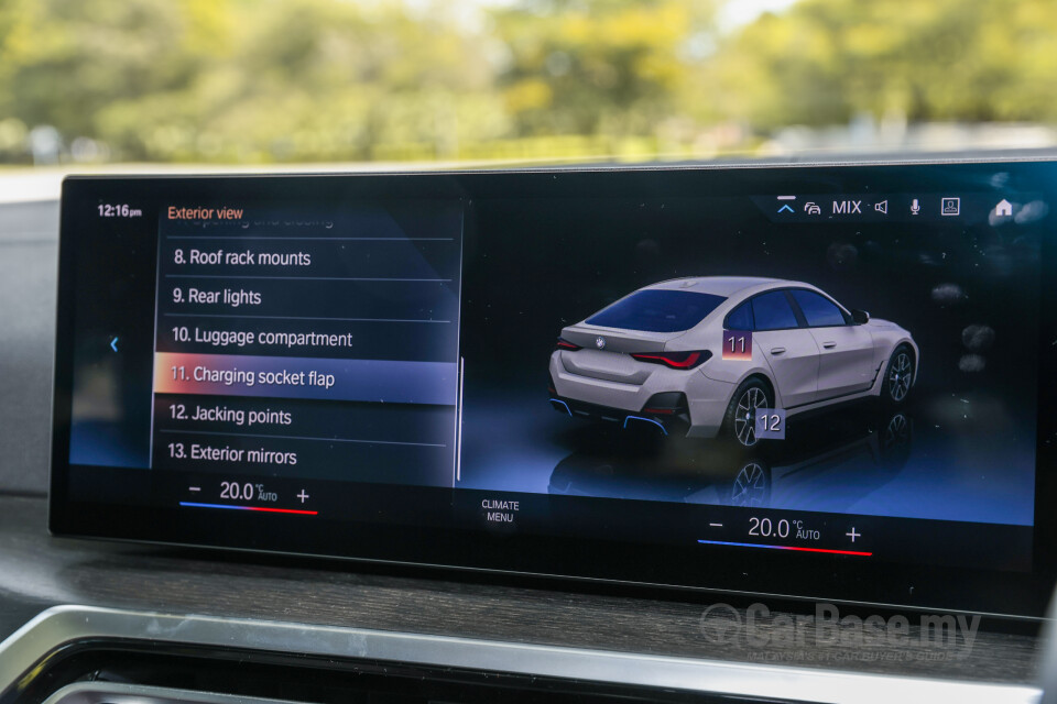 BMW i4 G26 (2022) Interior
