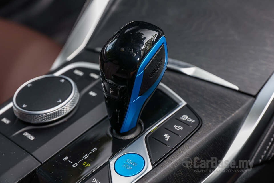 BMW i4 G26 (2022) Interior
