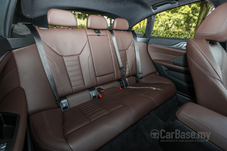BMW i4 G26 (2022) Interior