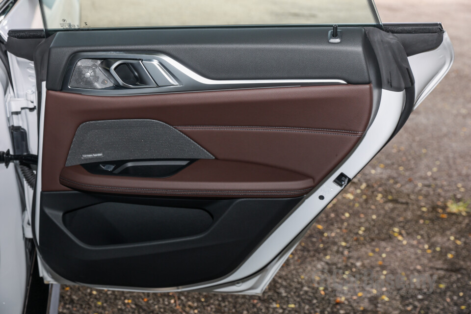 BMW i4 G26 (2022) Interior