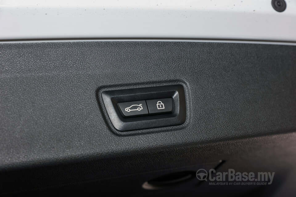 BMW i4 G26 (2022) Interior