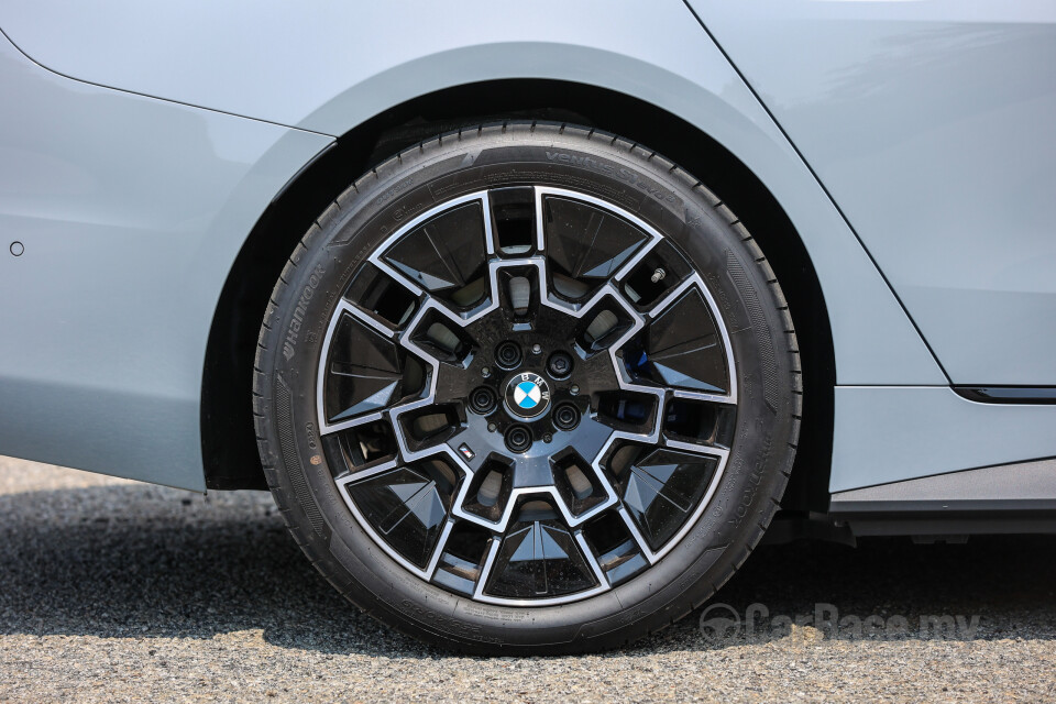 BMW i4 G26 LCI (2025) Exterior