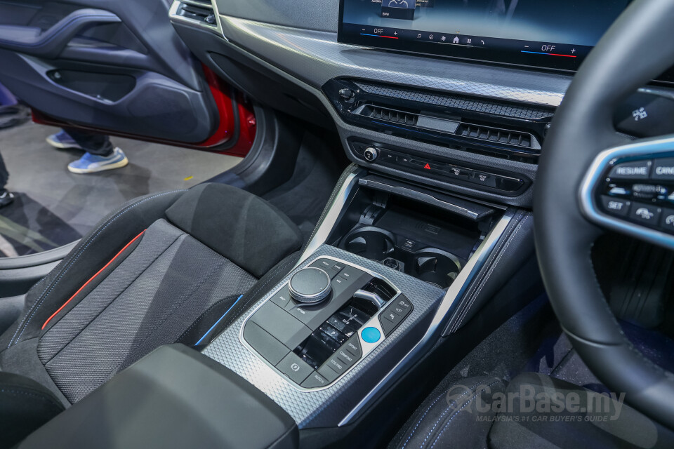 BMW i4 G26 LCI (2025) Interior