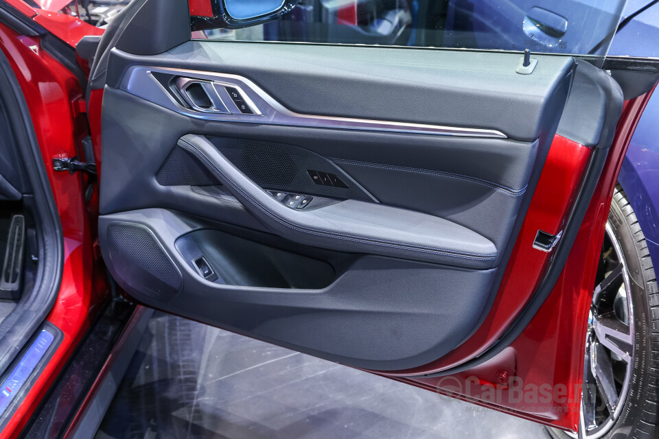 BMW i4 G26 LCI (2025) Interior