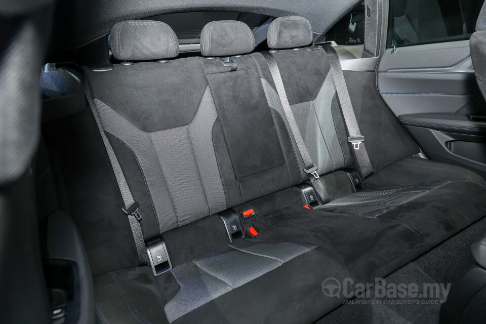 BMW i4 G26 LCI (2025) Interior
