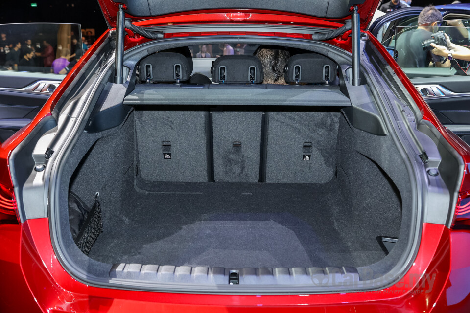 BMW i4 G26 LCI (2025) Interior