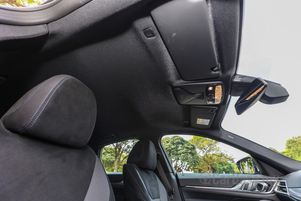 BMW i4 G26 LCI (2025) Interior