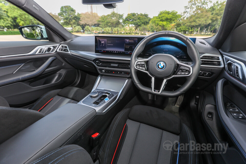 BMW i4 G26 LCI (2025) Interior