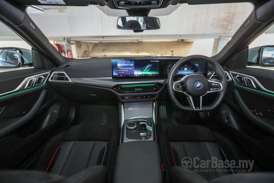 BMW i4 G26 LCI (2025) Interior