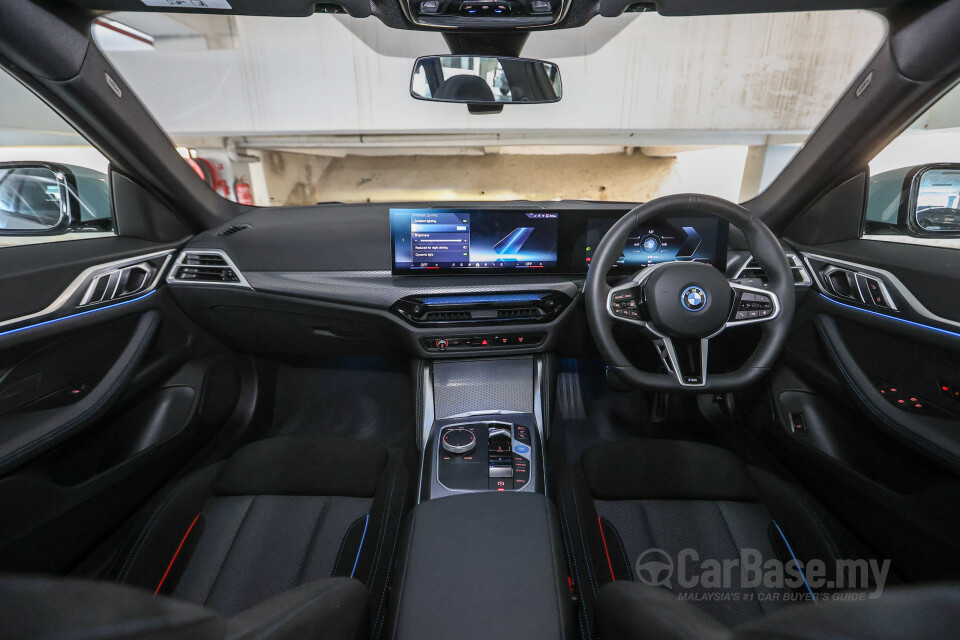BMW i4 G26 LCI (2025) Interior