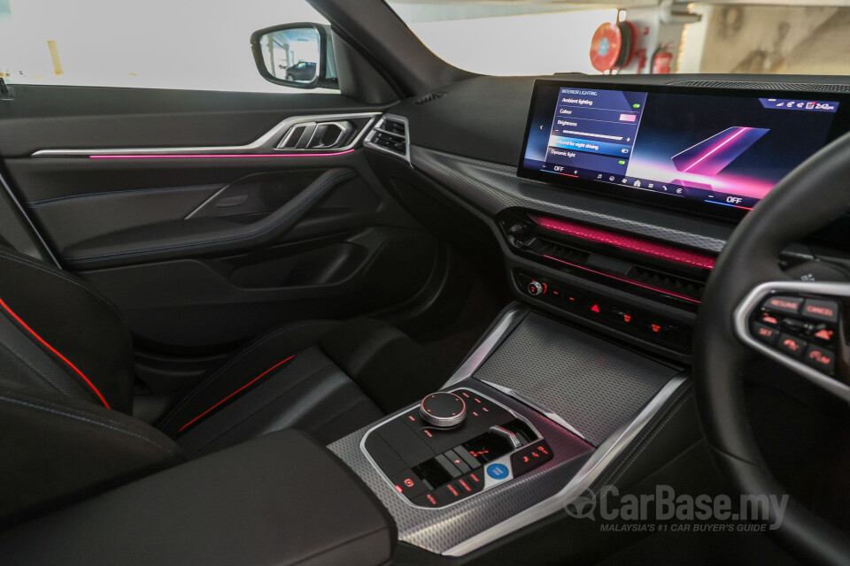 BMW i4 G26 LCI (2025) Interior