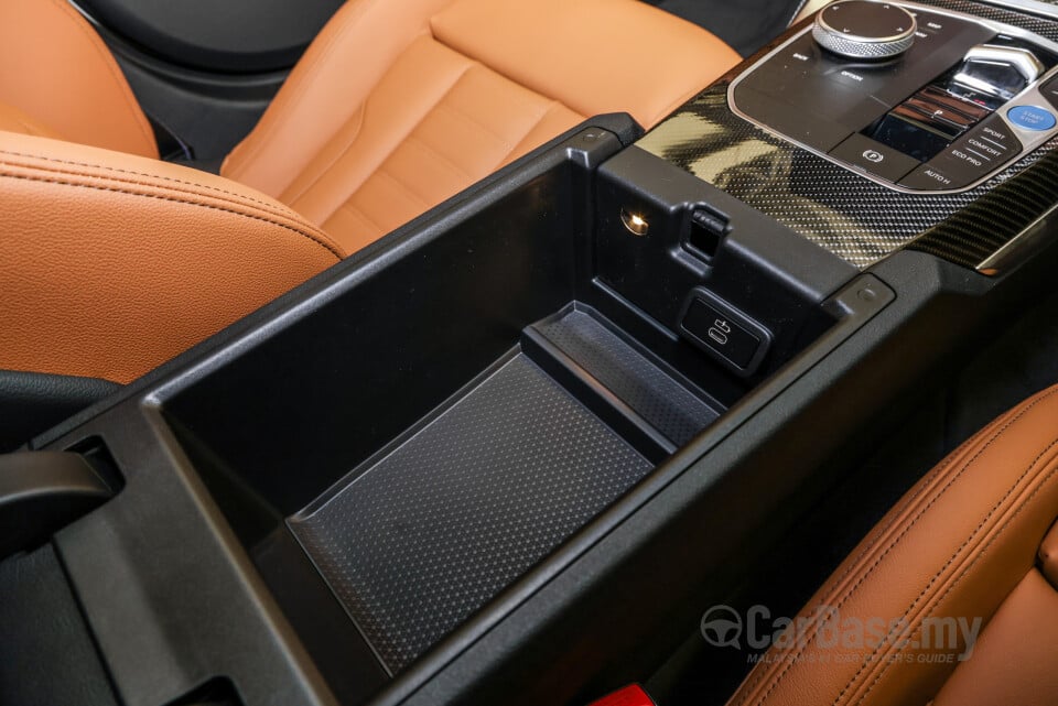 BMW i4 M50 G26 (2022) Interior