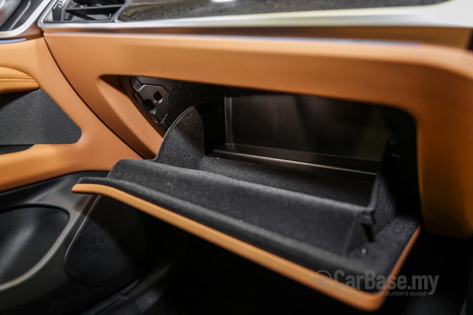 BMW i4 M50 G26 (2022) Interior