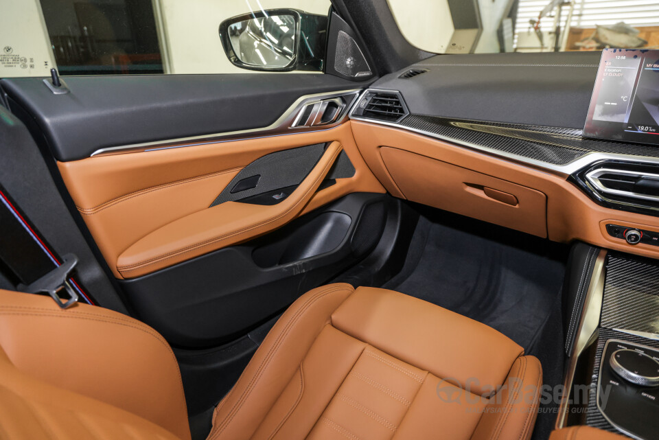BMW i4 M50 G26 (2022) Interior