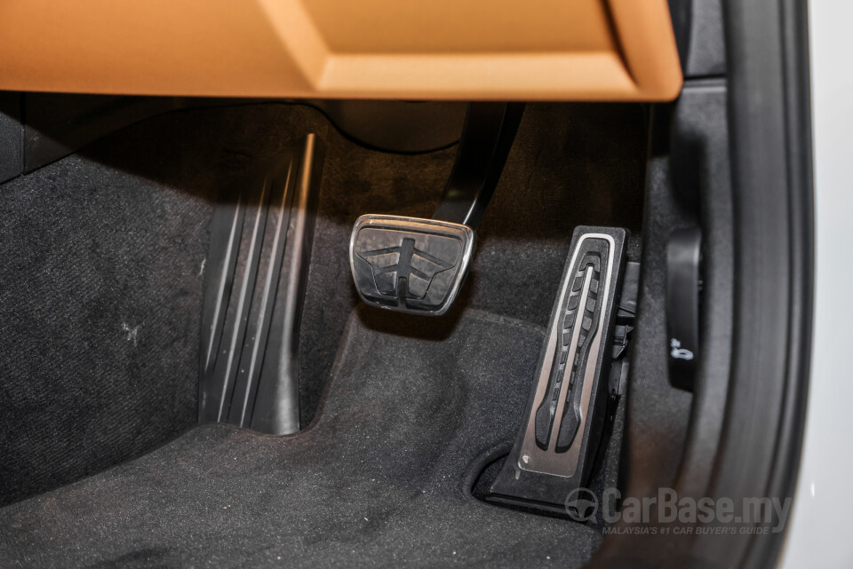 BMW i4 M50 G26 (2022) Interior