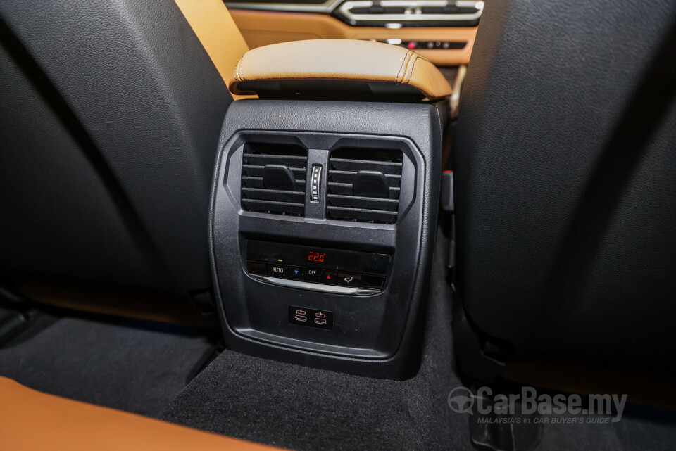 BMW i4 M50 G26 (2022) Interior