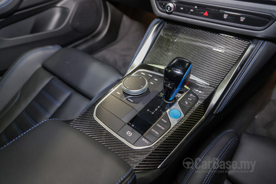BMW i4 M50 G26 (2022) Interior
