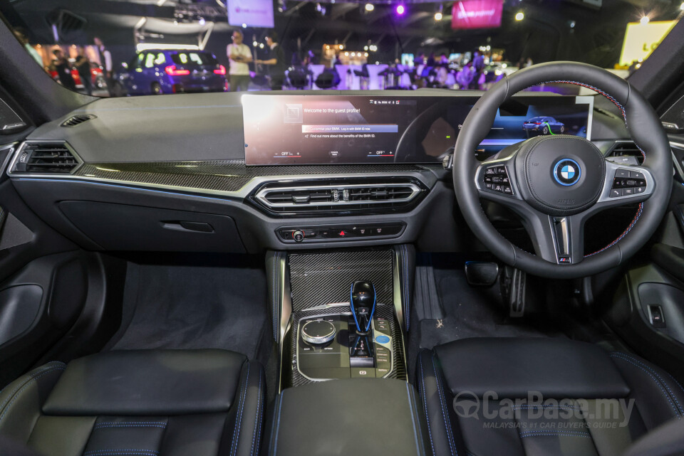 BMW i4 M50 G26 (2022) Interior