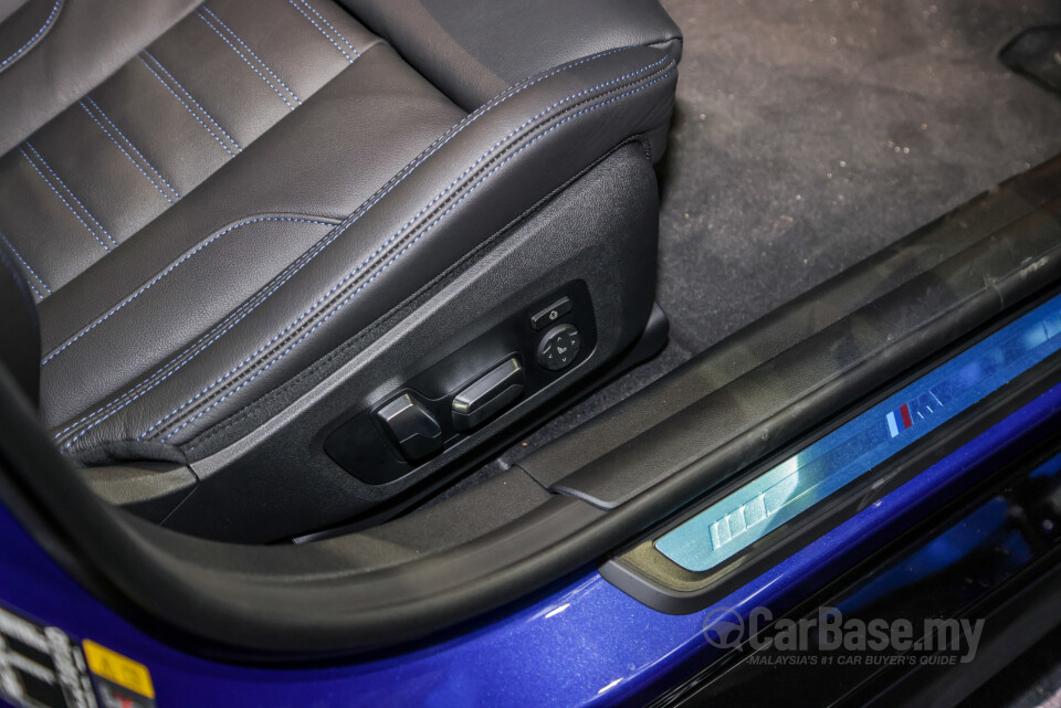BMW i4 M50 G26 (2022) Interior