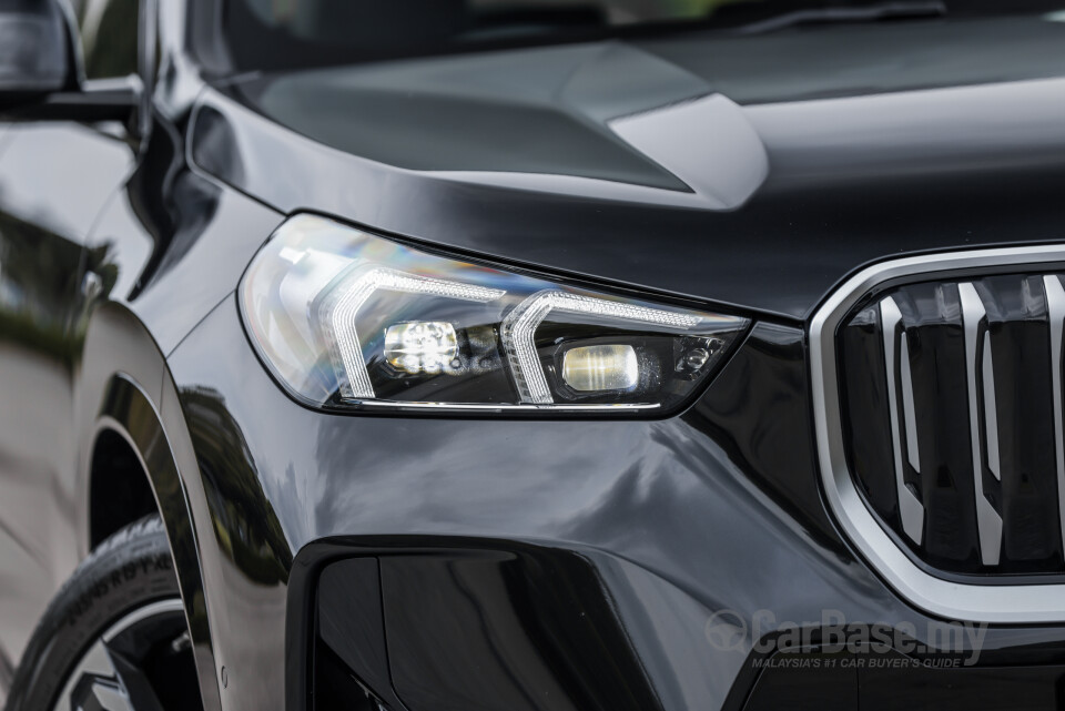 BMW iX1 U11 EV (2023) Exterior