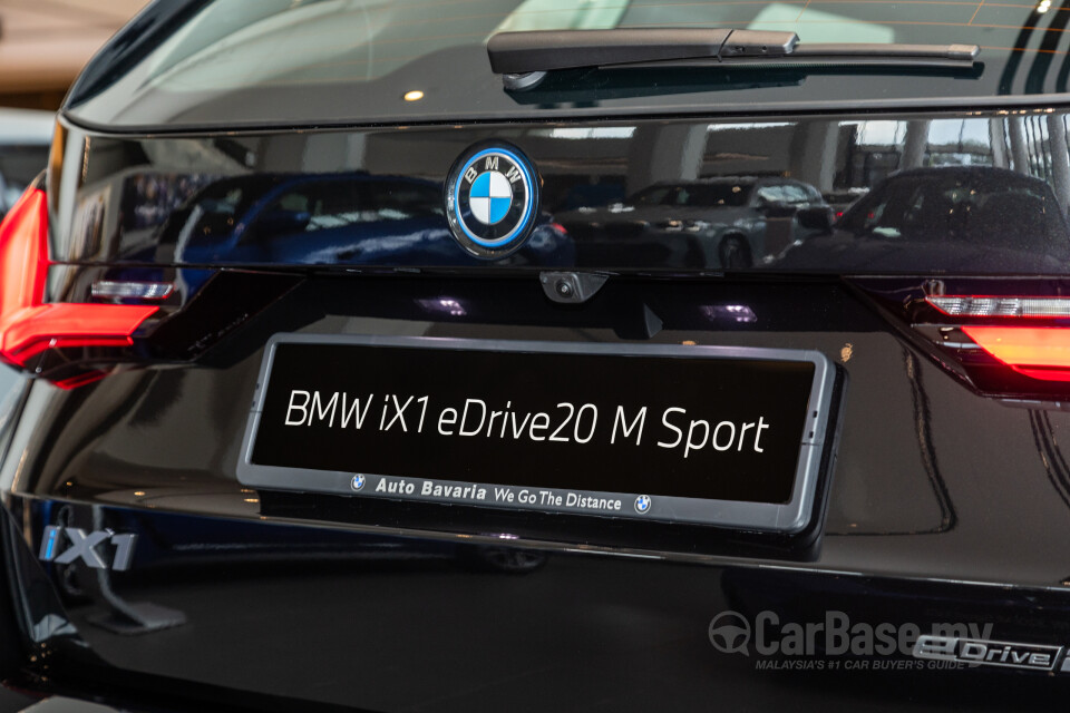 BMW iX1 U11 EV (2023) Exterior