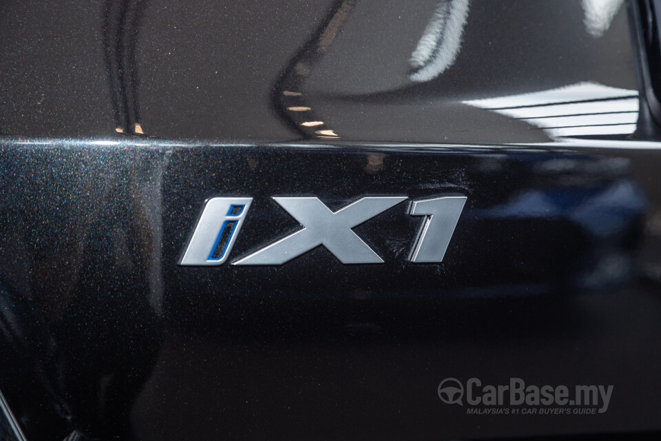 BMW iX1 U11 EV (2023) Exterior