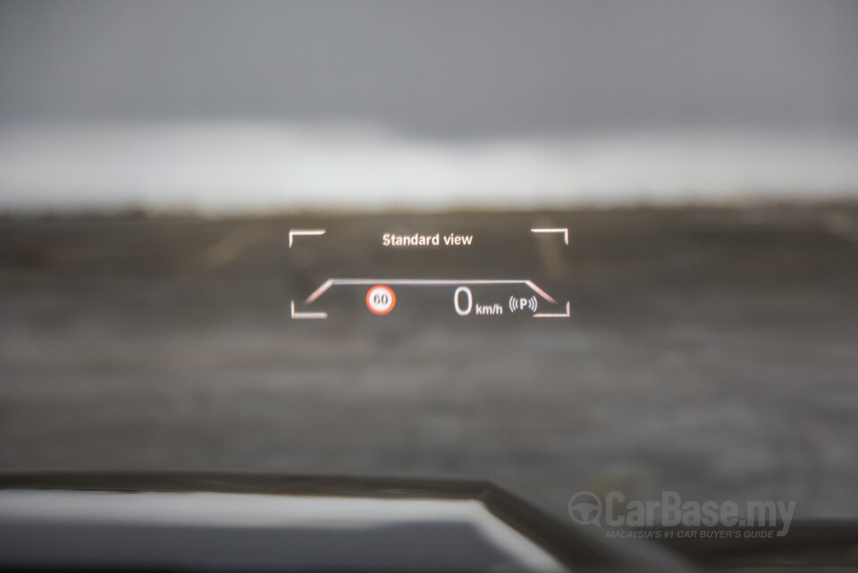 BMW iX1 U11 EV (2023) Interior
