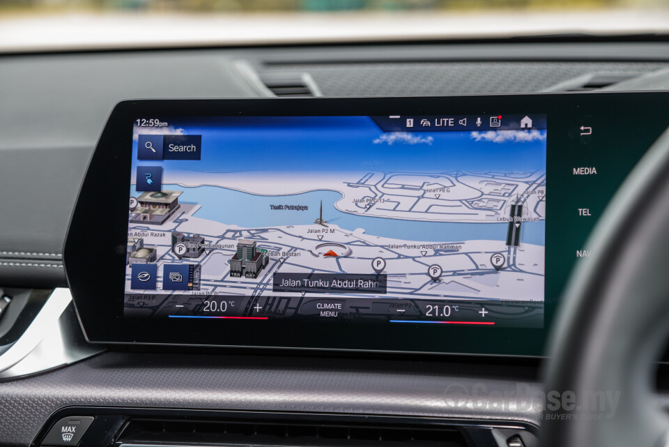 BMW iX1 U11 EV (2023) Interior