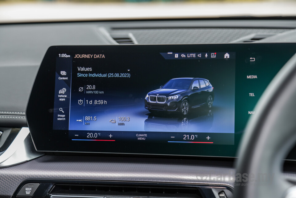 BMW iX1 U11 EV (2023) Interior