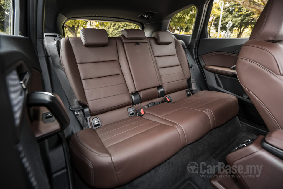 BMW iX1 U11 EV (2023) Interior