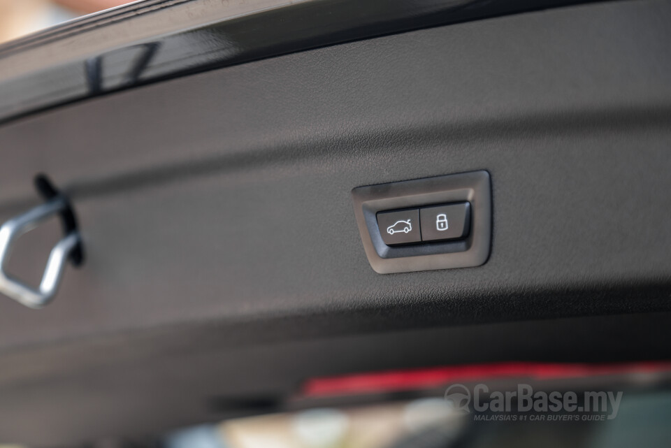 BMW iX1 U11 EV (2023) Interior